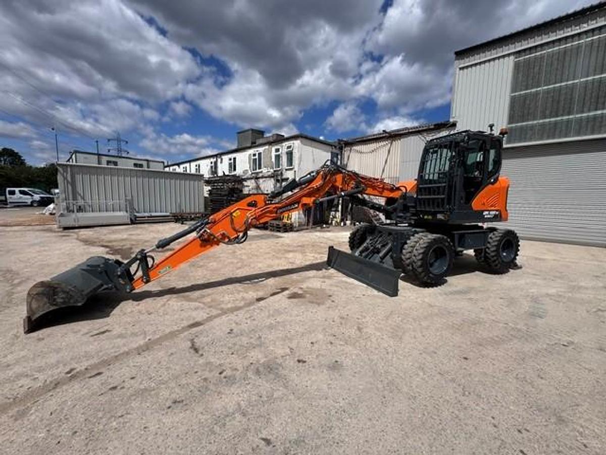 Used 2023 Doosan DX100W-7 Series 7 Excavator