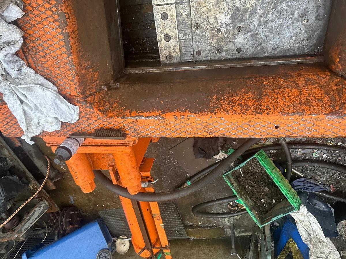 Used 1973 Vezzani PM50-D Non Ferrous Baler