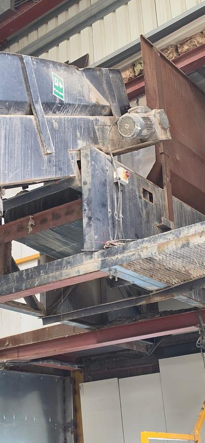 Used 10m x 1m Infeed Conveyor