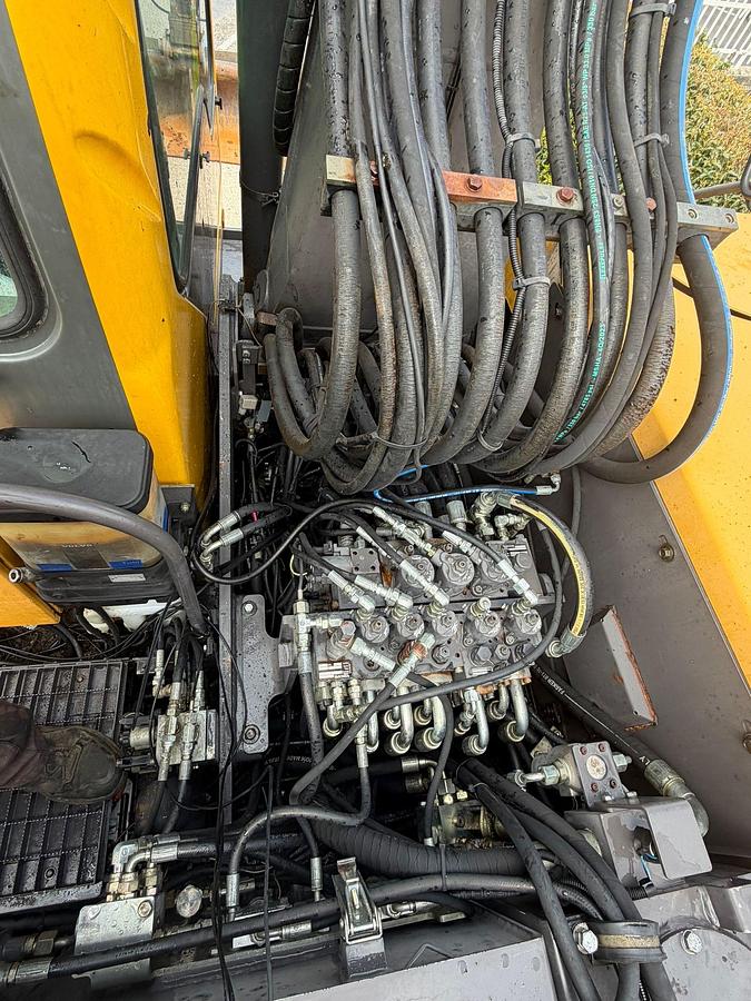 Used 2006 Volvo EW140B Wheel Wheeled Excavator