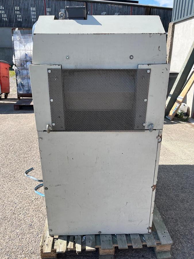 Used 2009 Intimus 14.95 Heavy Duty Shredder