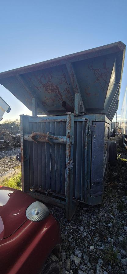 Used 2001 Hammel VB 750 D Slow-speed Twin-shaft Shredder