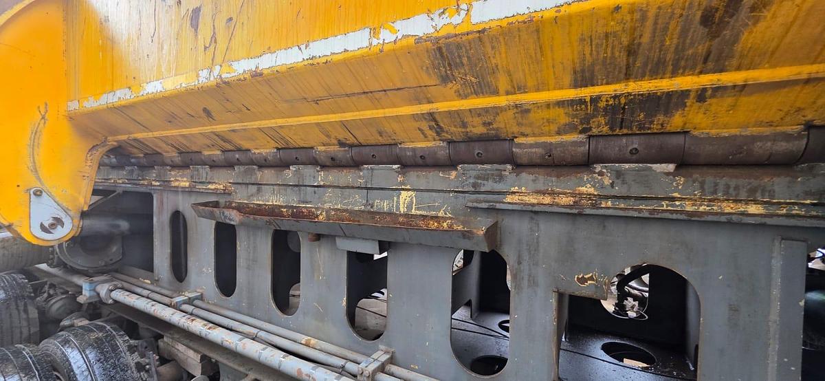 Used 2010 Lefort Mobile 600 Shear Baler