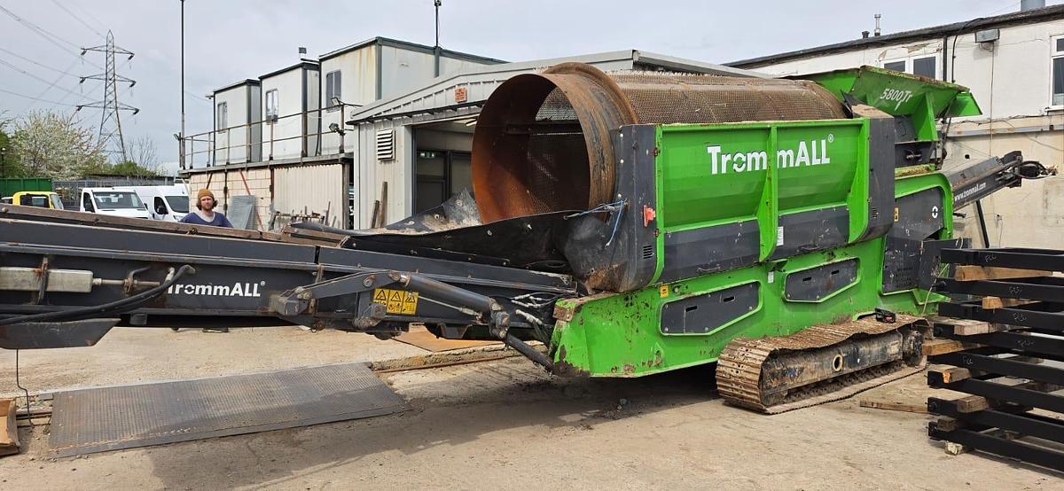 Used 2018 TrommALL 5800Tr Tracked Trommel Screener