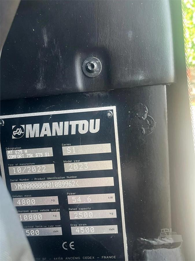 Used 2023 Manitou MT625 Telehandler