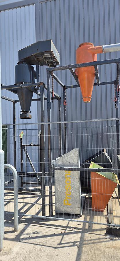 Used 2020 Untha Shredding and Granulation line