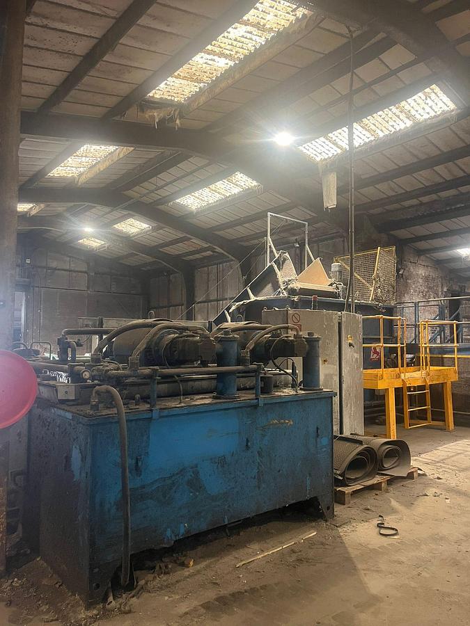 Used 2012 Logemann Twin Ram Hydraulic Baler 245A1-AT