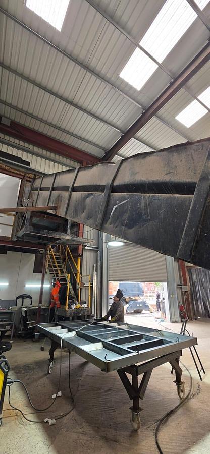 Used 10m x 1m Infeed Conveyor