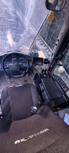 Used 2014 Komatsu WA380 Wheeled loader