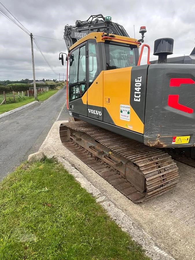 Used 2021 Volvo EC140EL Crawler Excavator 