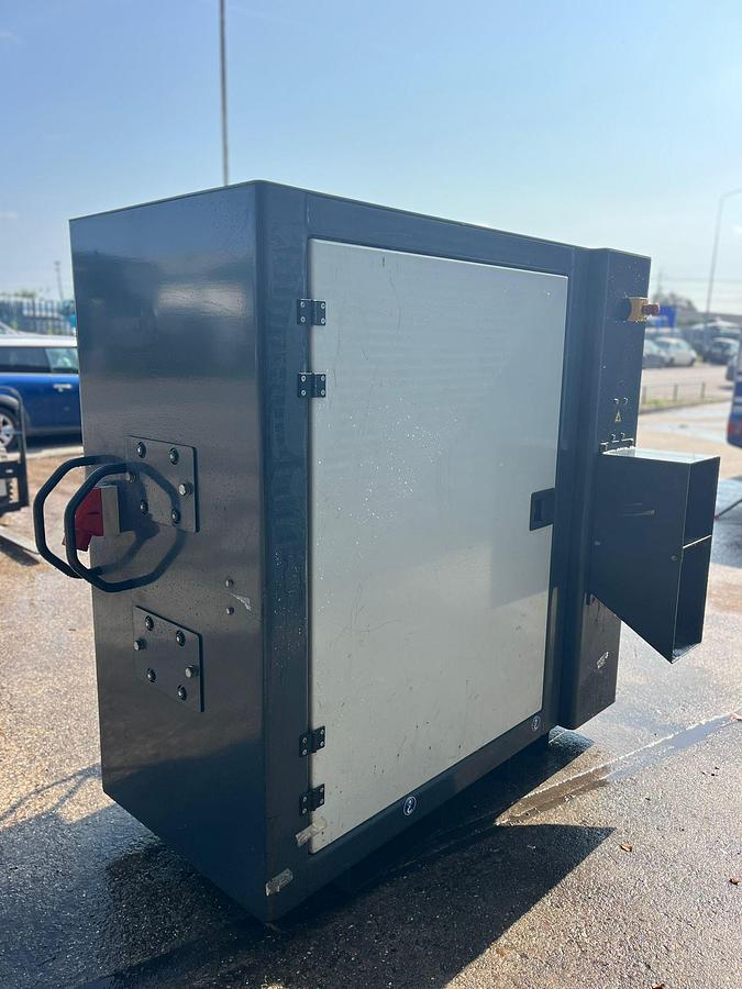 Used 2022 Bronneberg Cable Stripper