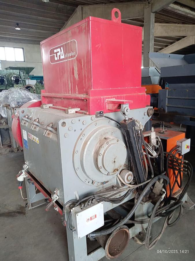 Used 2008 TPA Trituratori Plastics Shredder, Granulator & Conveyor Full Plant
