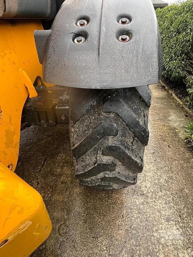 Used 2016 JCB 540-140 Telehandler