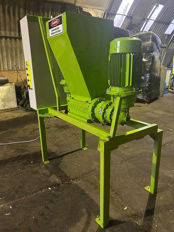 Used 2009 AXO WM 408-12 E Electric Shredder