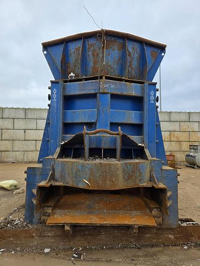 Used 2008 ZDAS CNS 400 K Mobile Container Scrap Shear Shears