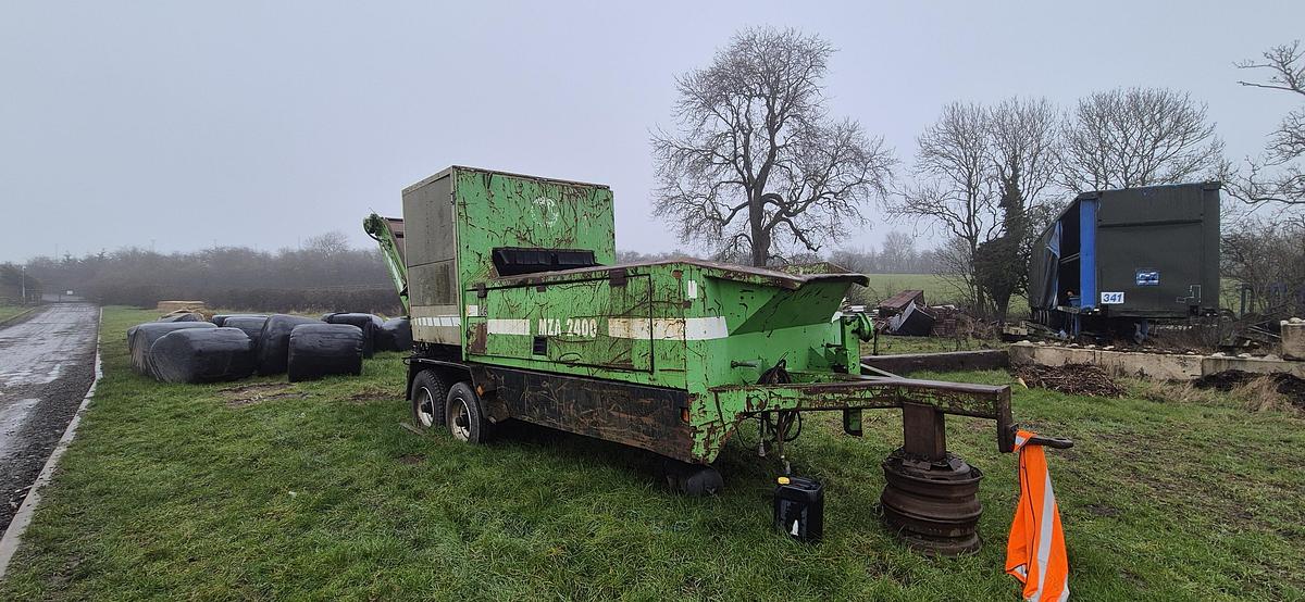 Used 2004 JENZ MZA 2400