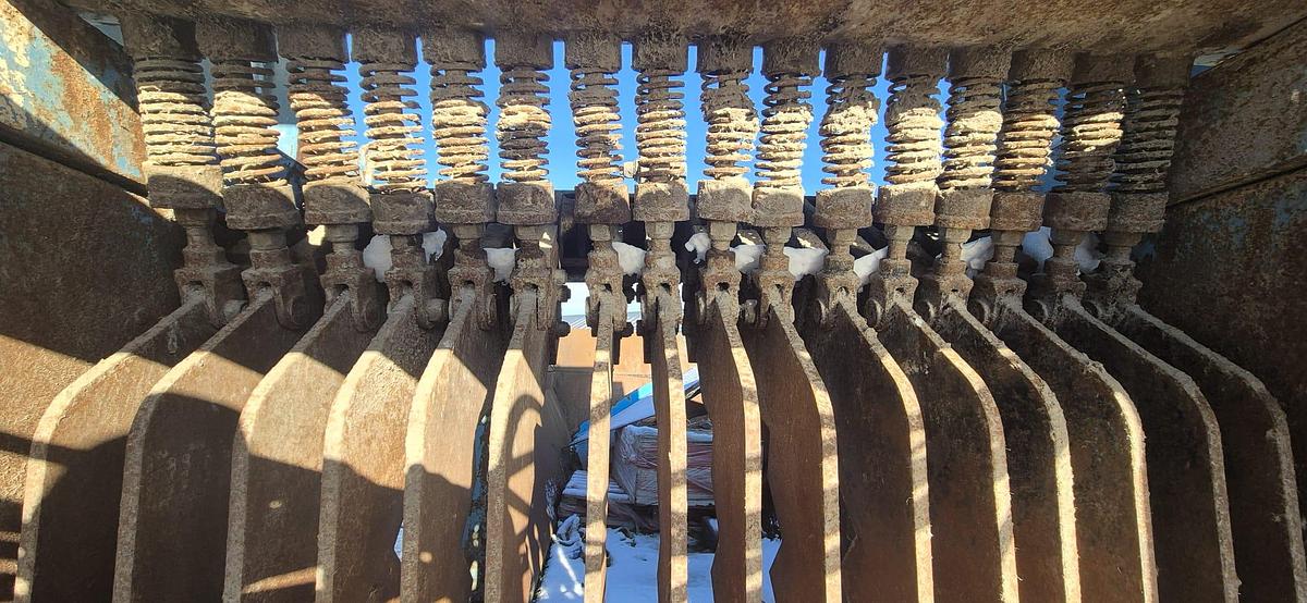 Used EMS Bag Splitter