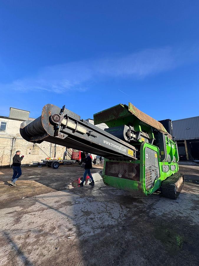 Used 2018 TrommALL 5800Tr Tracked Trommel Screener