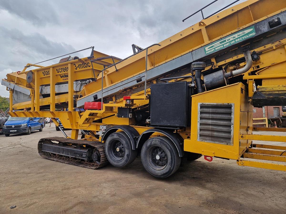 Used 2012 Backers 3-MTBC 3 Fraction Tracked Star Screen