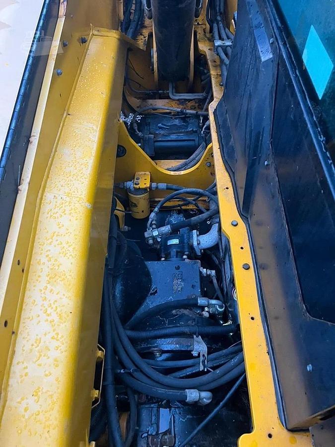 Used 2014 JCB 535-140 Telehandler