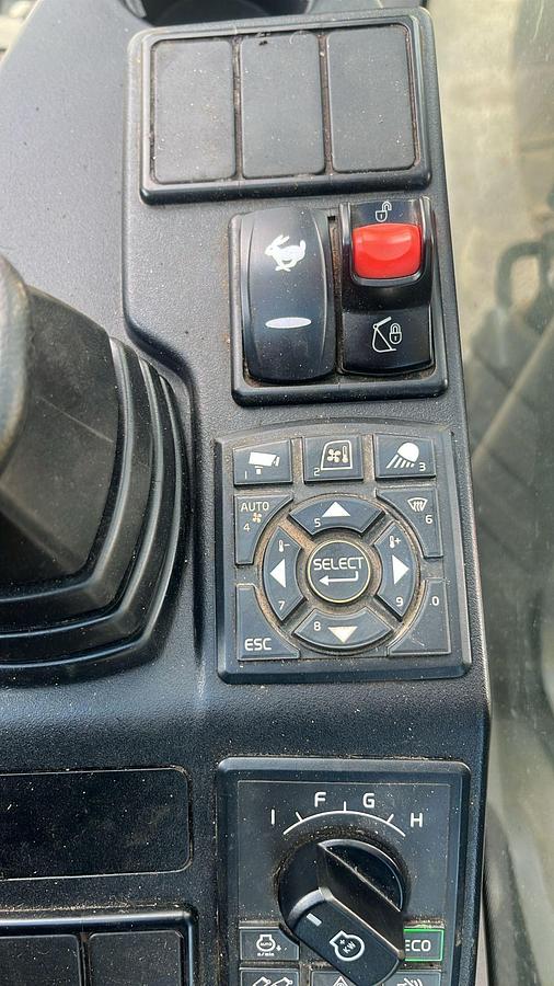 Used 2021 Volvo EC 140 EL Excavator