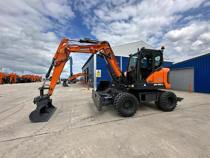 Used 2022 Doosan DX100W-7