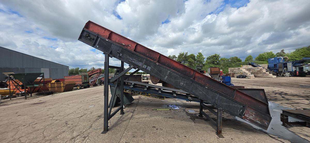 Used Conveyor inclined 6m