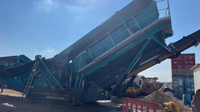 Used 2020 Powerscreen Chieftain 2100X 3 Deck Inclined Screen Screener