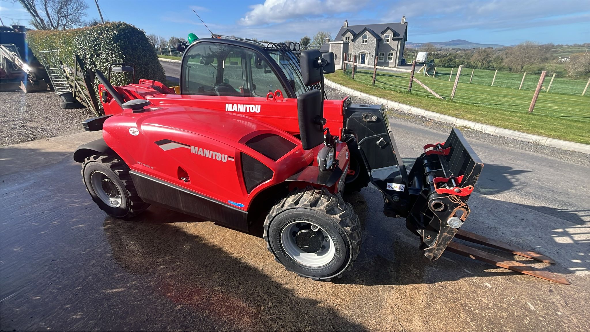 Used 2023 Manitou MT 625 H Compact Telehandler