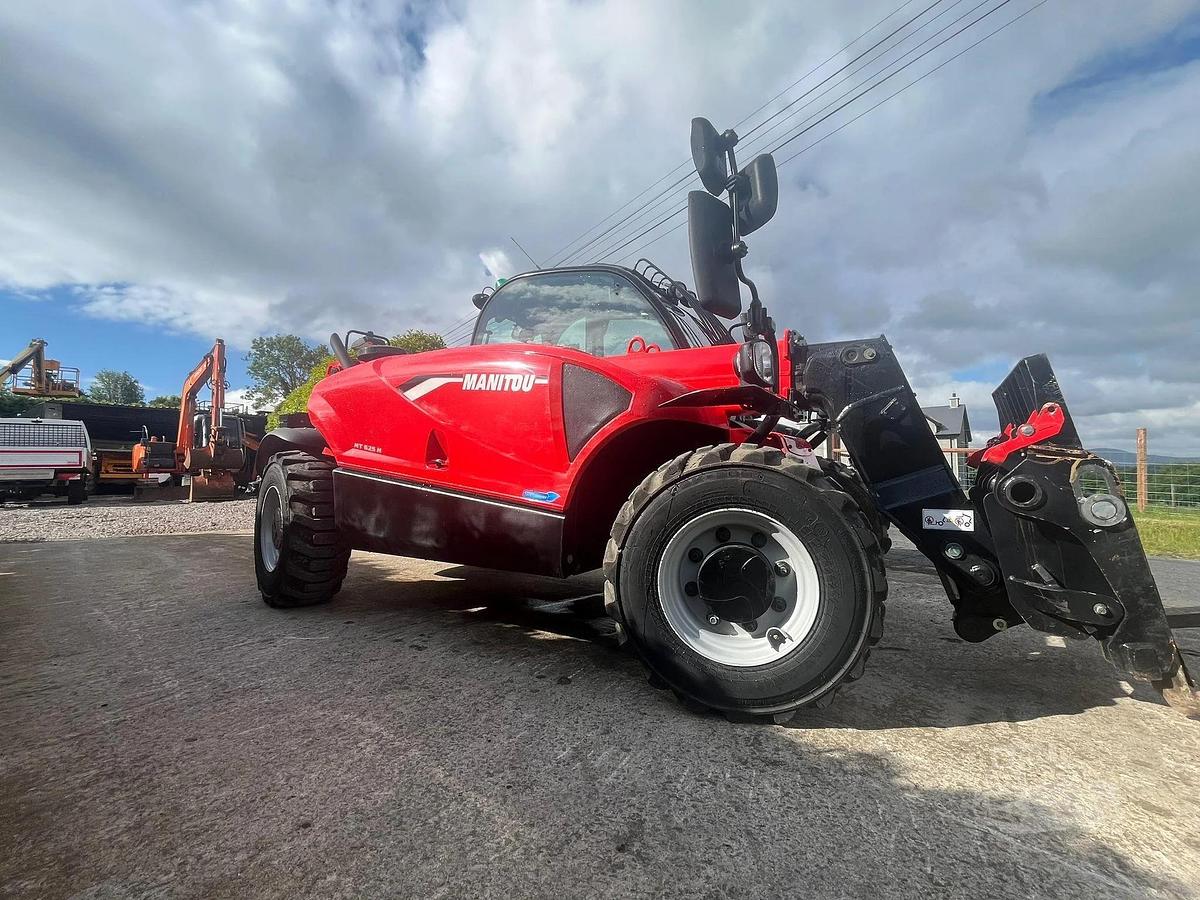 Used 2023 Manitou MT625 Telehandler