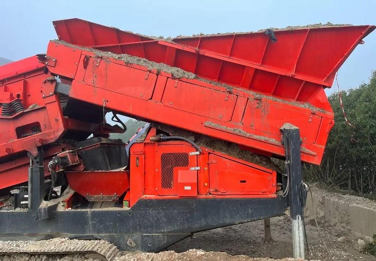 Used 2009 Terex Finlay 883 Mobile Screener