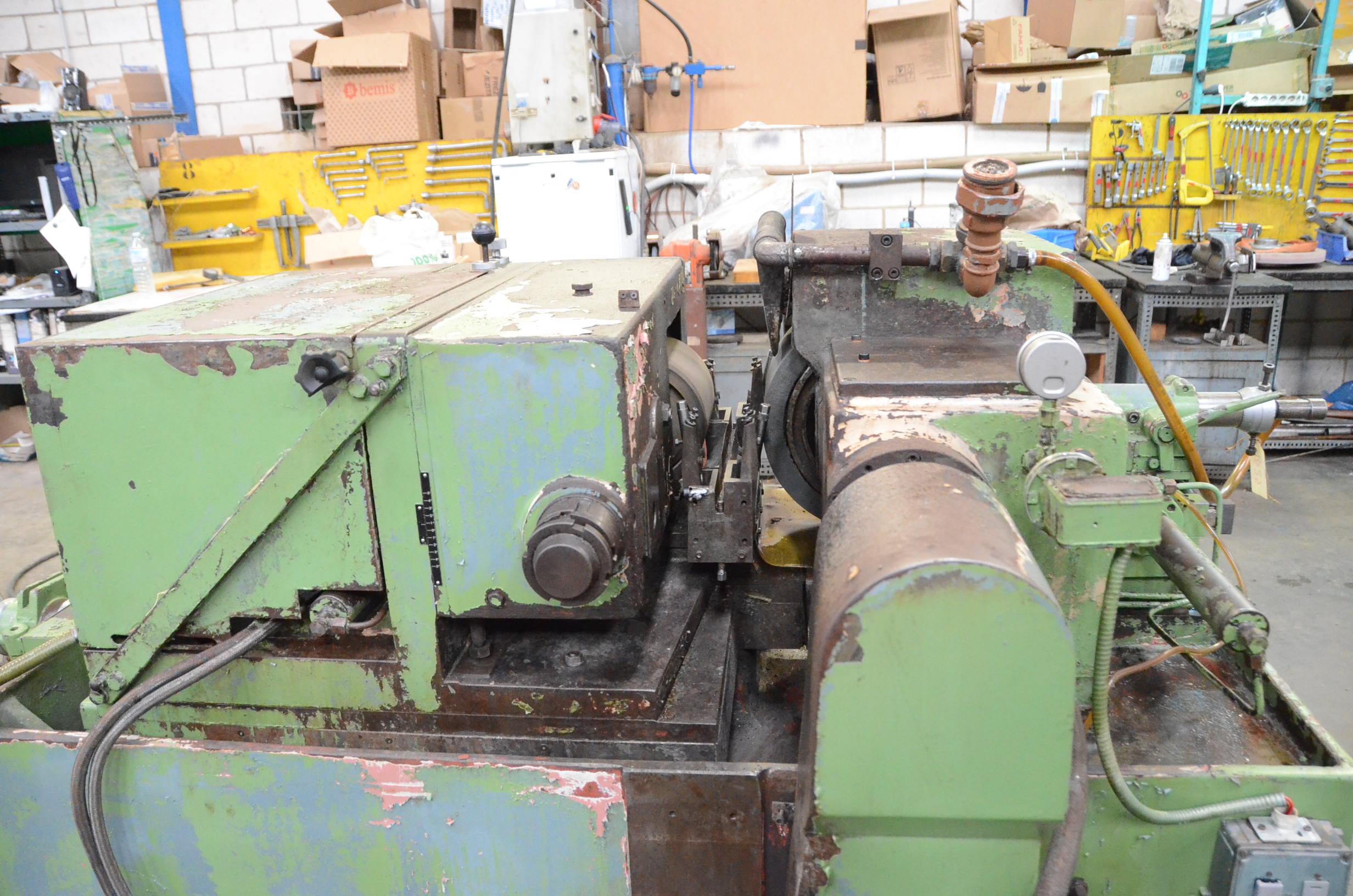 Usado Rectificadora sin centros ESTARTA 320 #4625