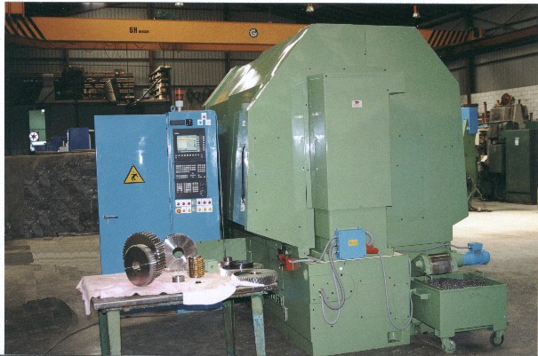 Usado Talladoras de Fresa Madre PFAUTER PA 210 CNC #4489