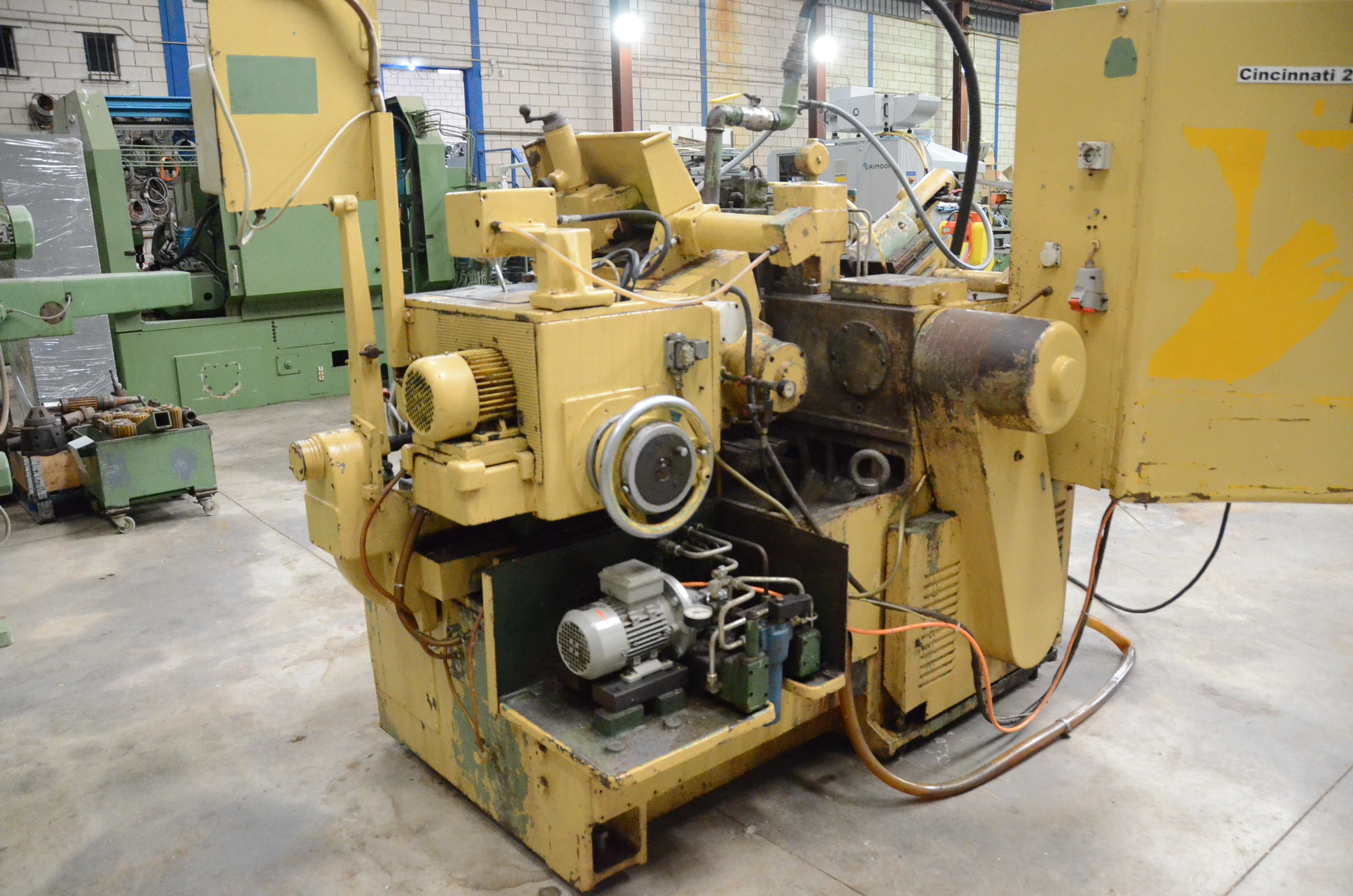 Usado Rectificadora sin Centros CINCINNATI 2M2 #4539