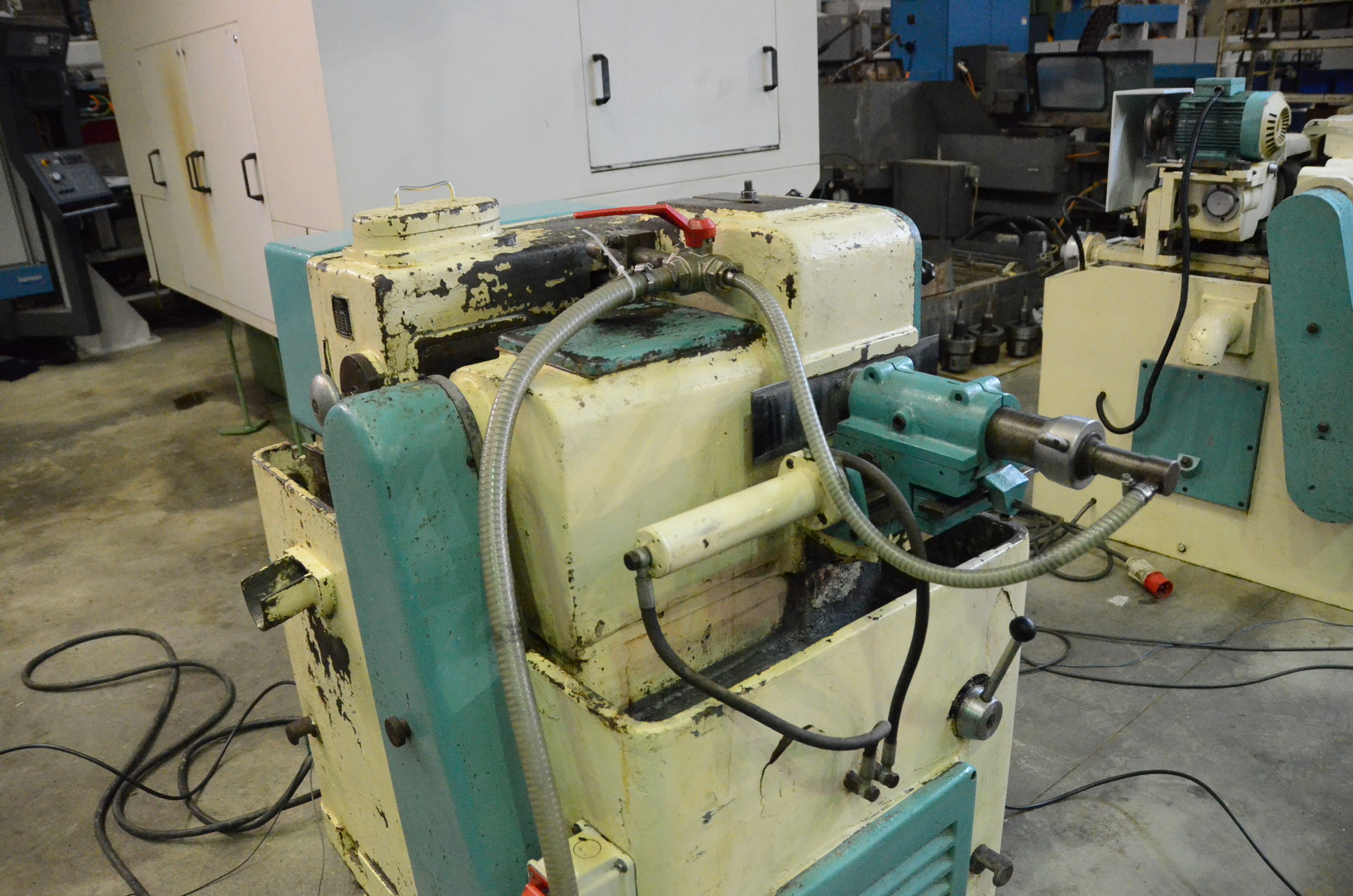 Usado Rectificadora sin centros ESTARTA 301 #4598