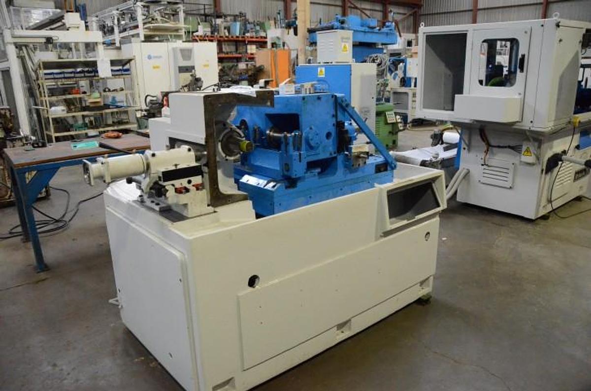 Usado Rectificadora sin Centros ESTARTA 320 #4563