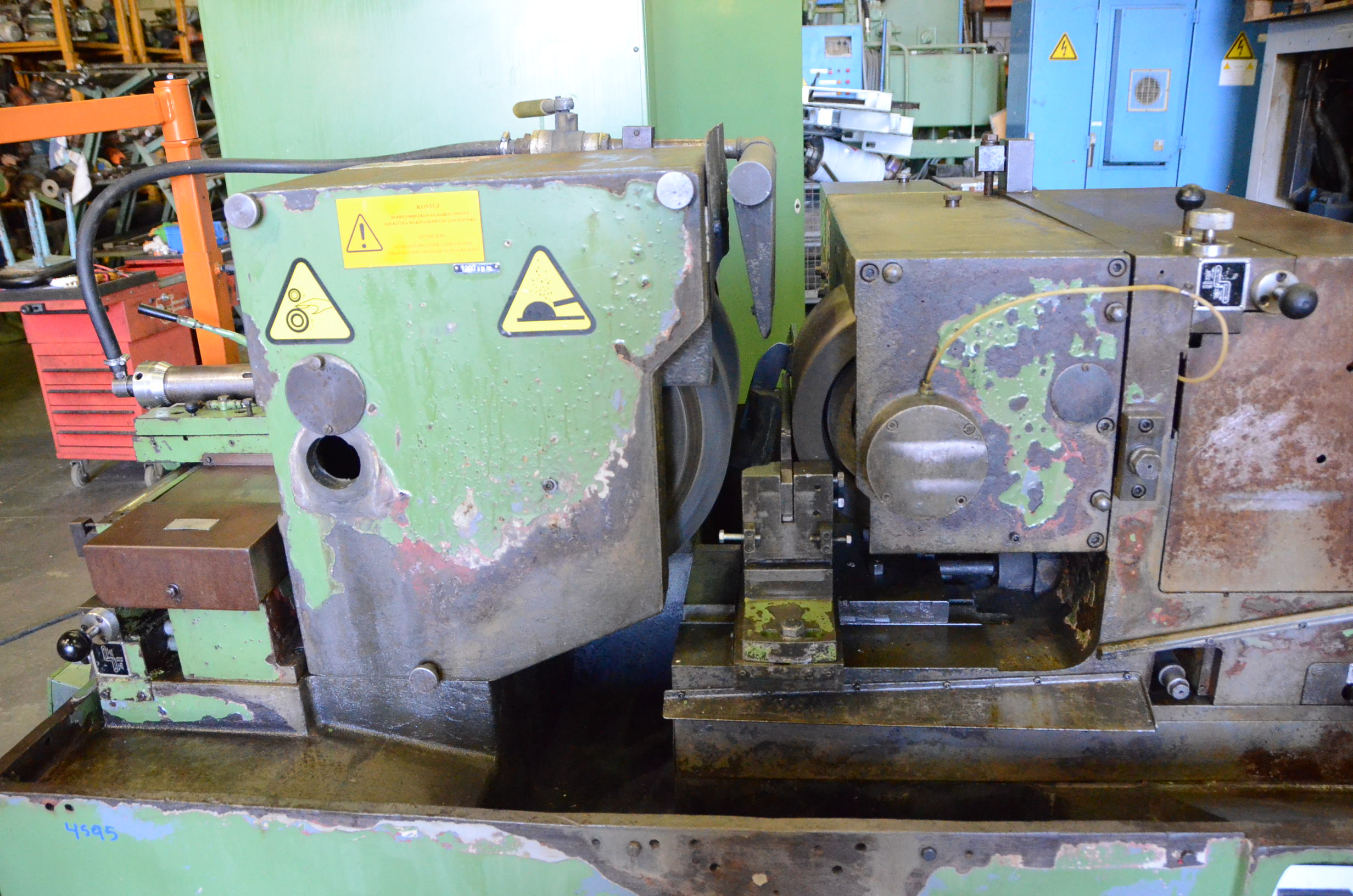 Usado Rectificadora sin centros ESTARTA 322 #4595