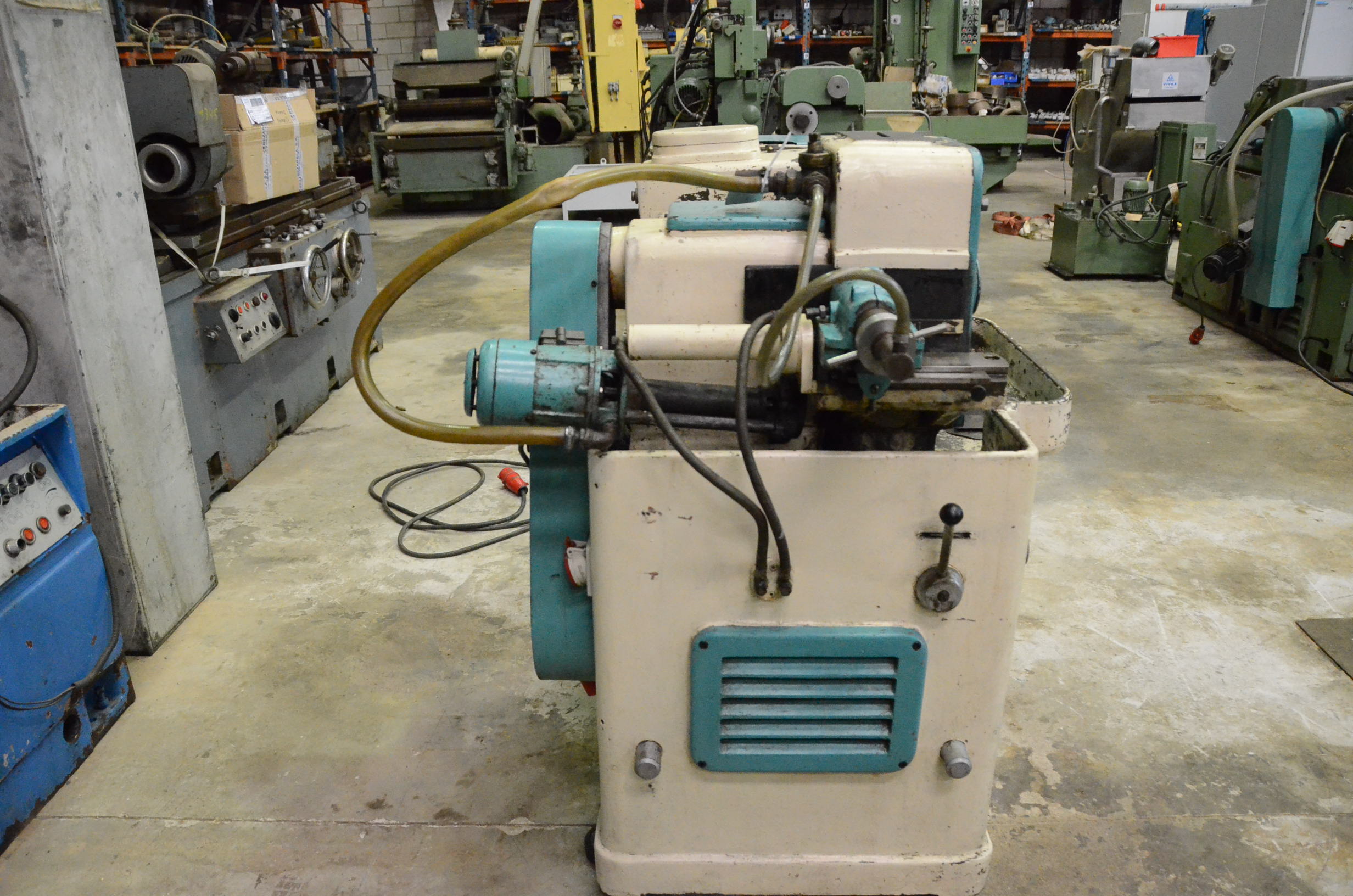 Usado Rectificadora sin centros ESTARTA 301 #4600