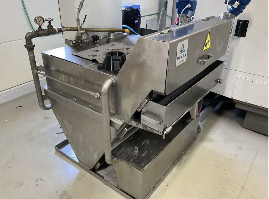 Usado Rectificadora Cilíndrica DANOBAT CG 51 600 CNC #4584