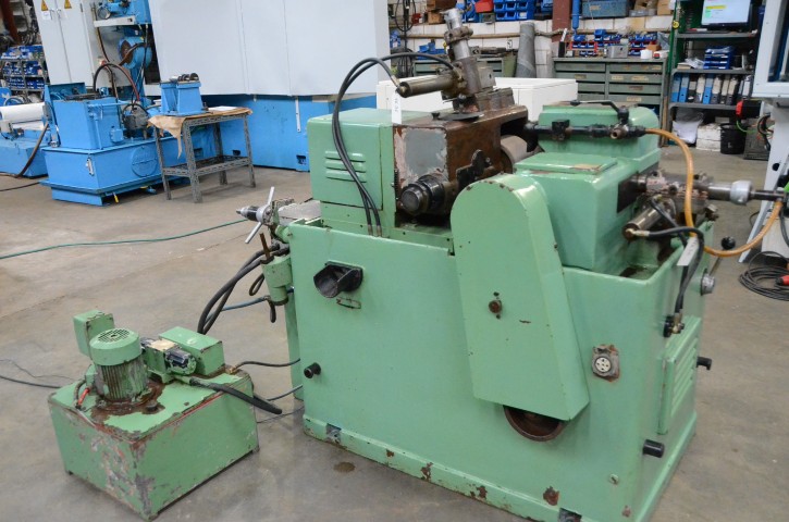 Usado Rectificadora sin centros ESTARTA 310 #4636