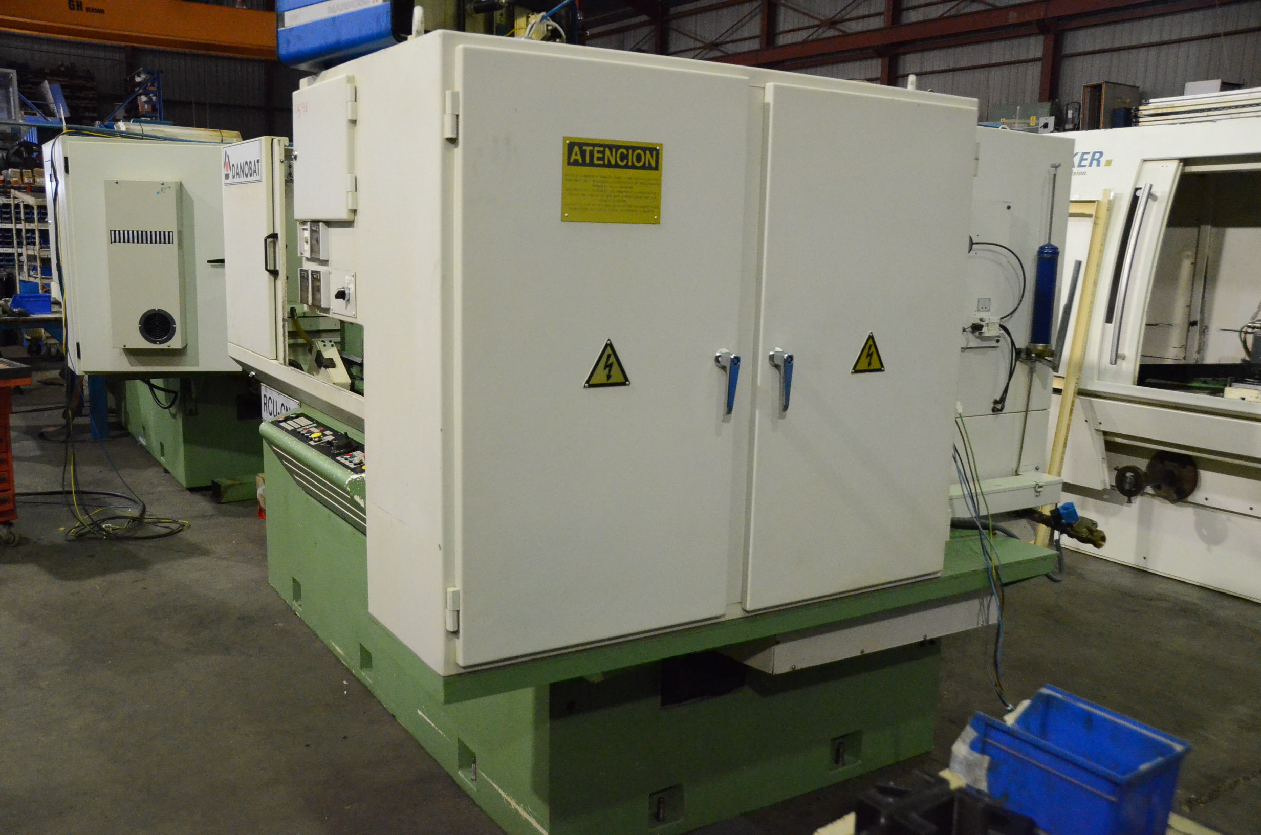 Usado Rectificadora Cilíndrica Universal DANOBAT RCU CNC #4596