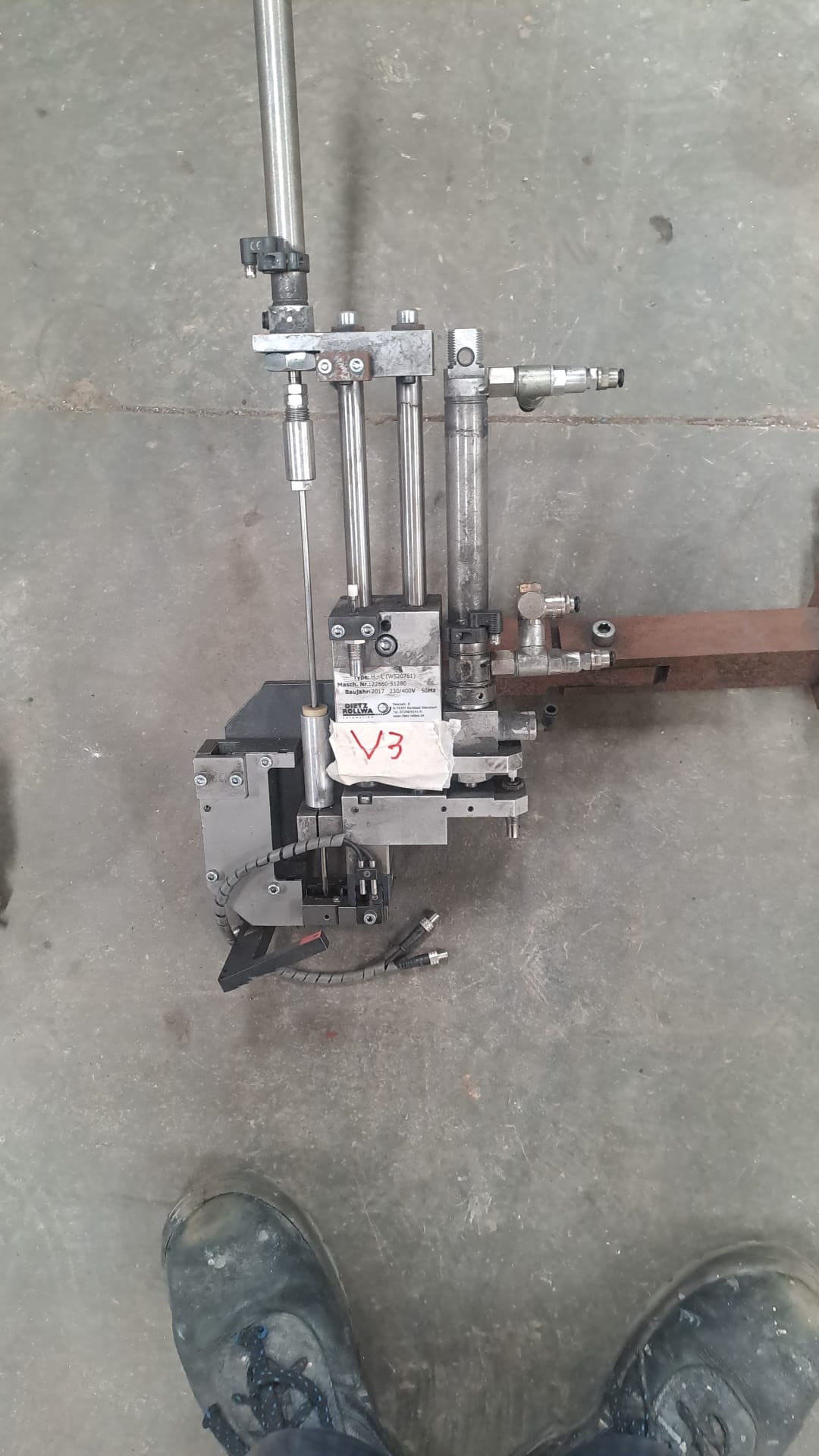 Usado Alimentador vibratorio DIETZ ROLLWAZ F E (W520761) #V-3