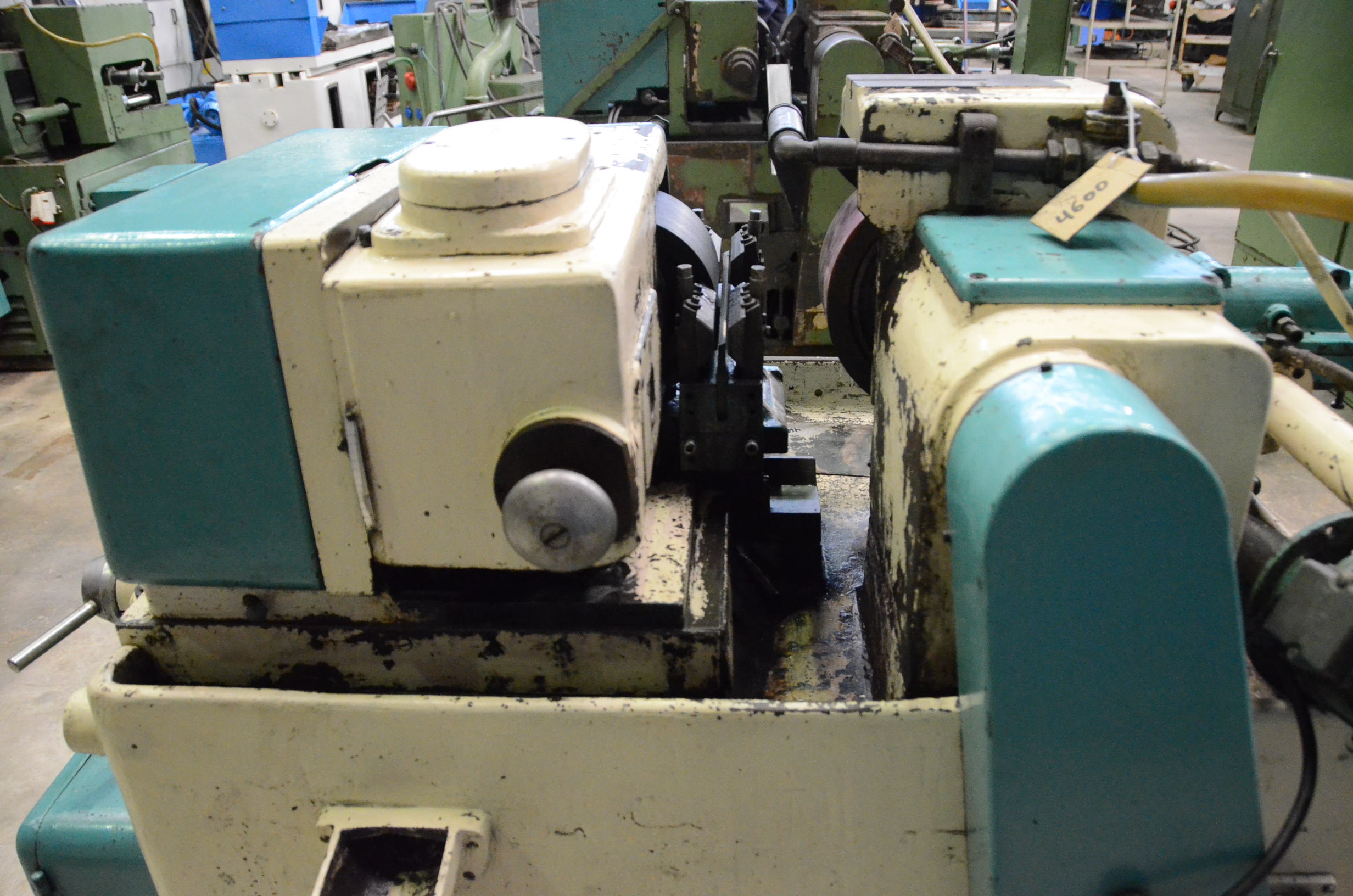 Usado Rectificadora sin centros ESTARTA 301 #4600