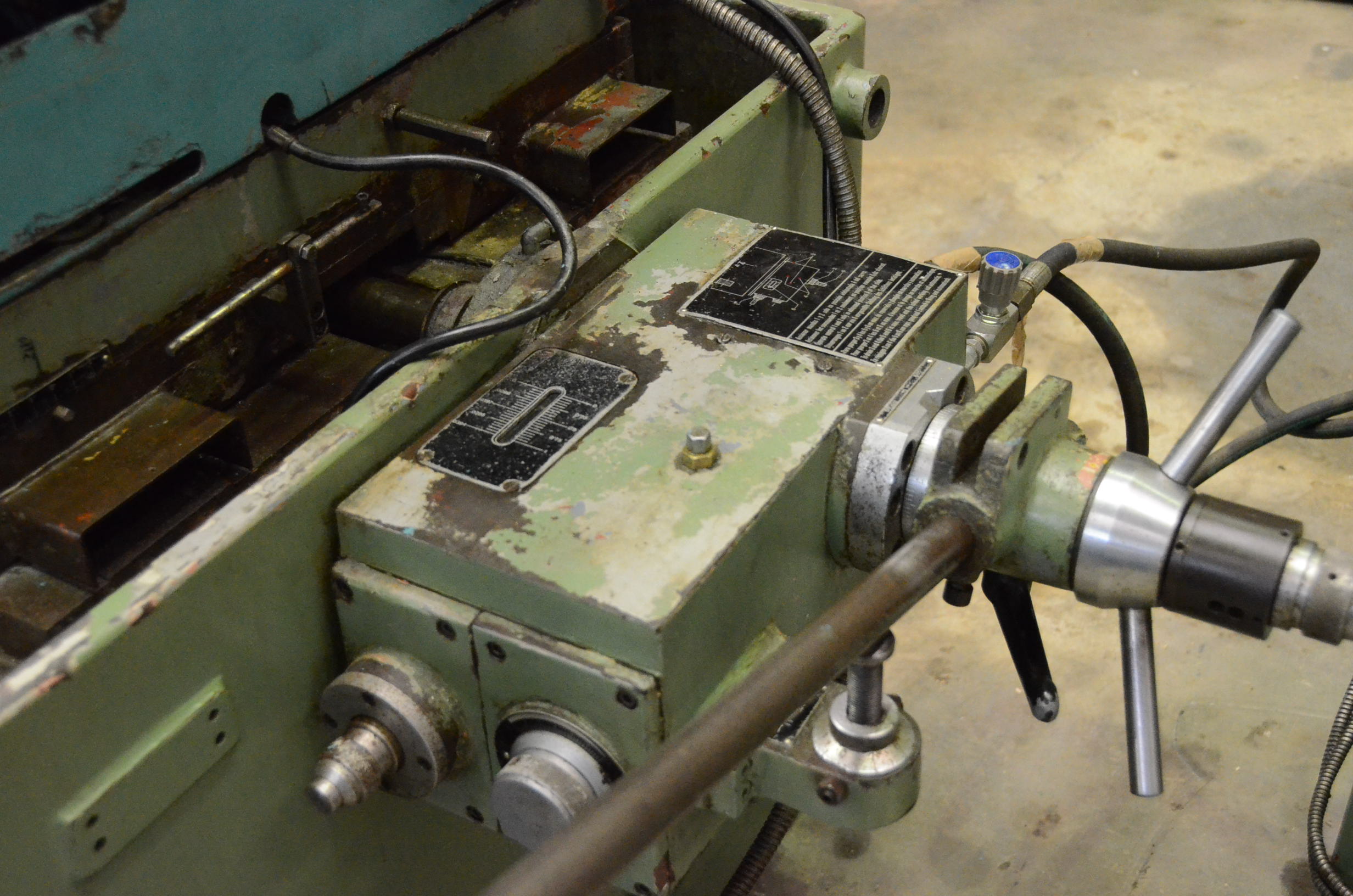 Usado Rectificadora sin centros ESTARTA 320 #4604