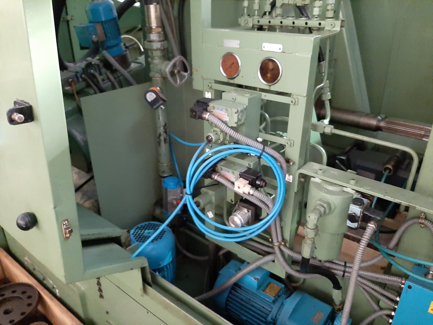 Usado Talladoras de Fresa Madre PFAUTER PA 210 CNC #4489