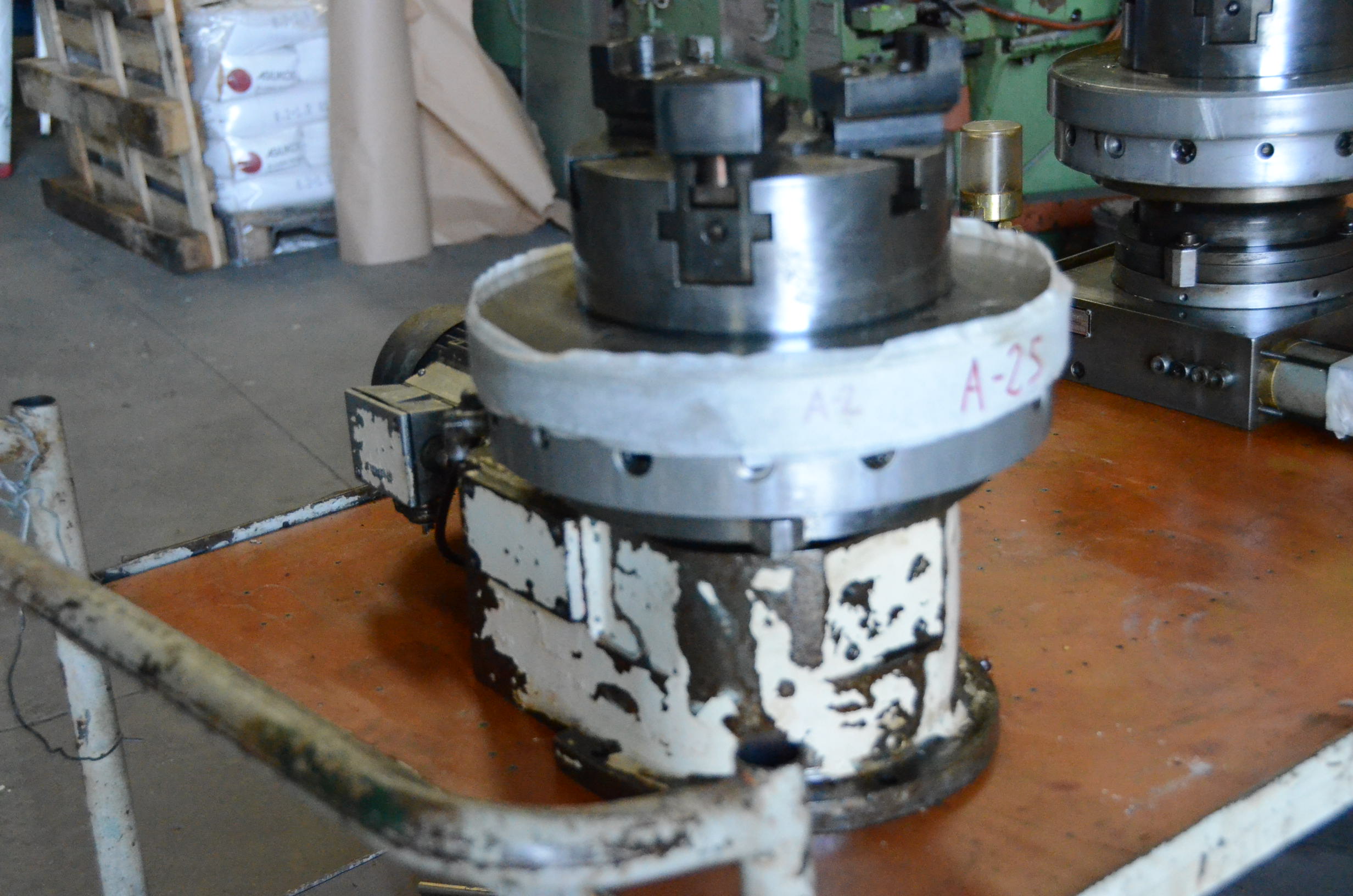 Usado Accesorio de Taladro vertical ACME #A-25