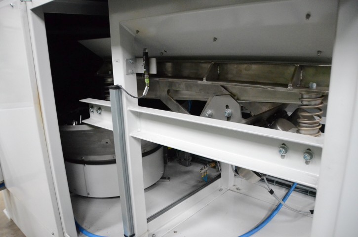 Usado Alimentador vibratorio DIETZ ROLLWA FFT #V-26