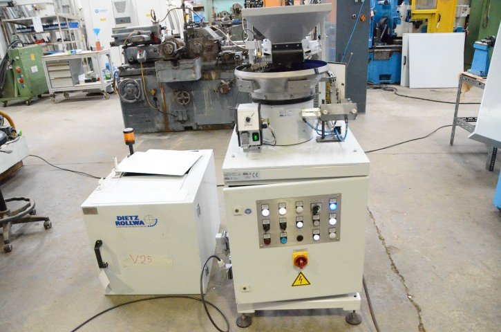 Usado Alimentador vibratorio DIETZ ROLLWA Z F E (W703173) #V-25