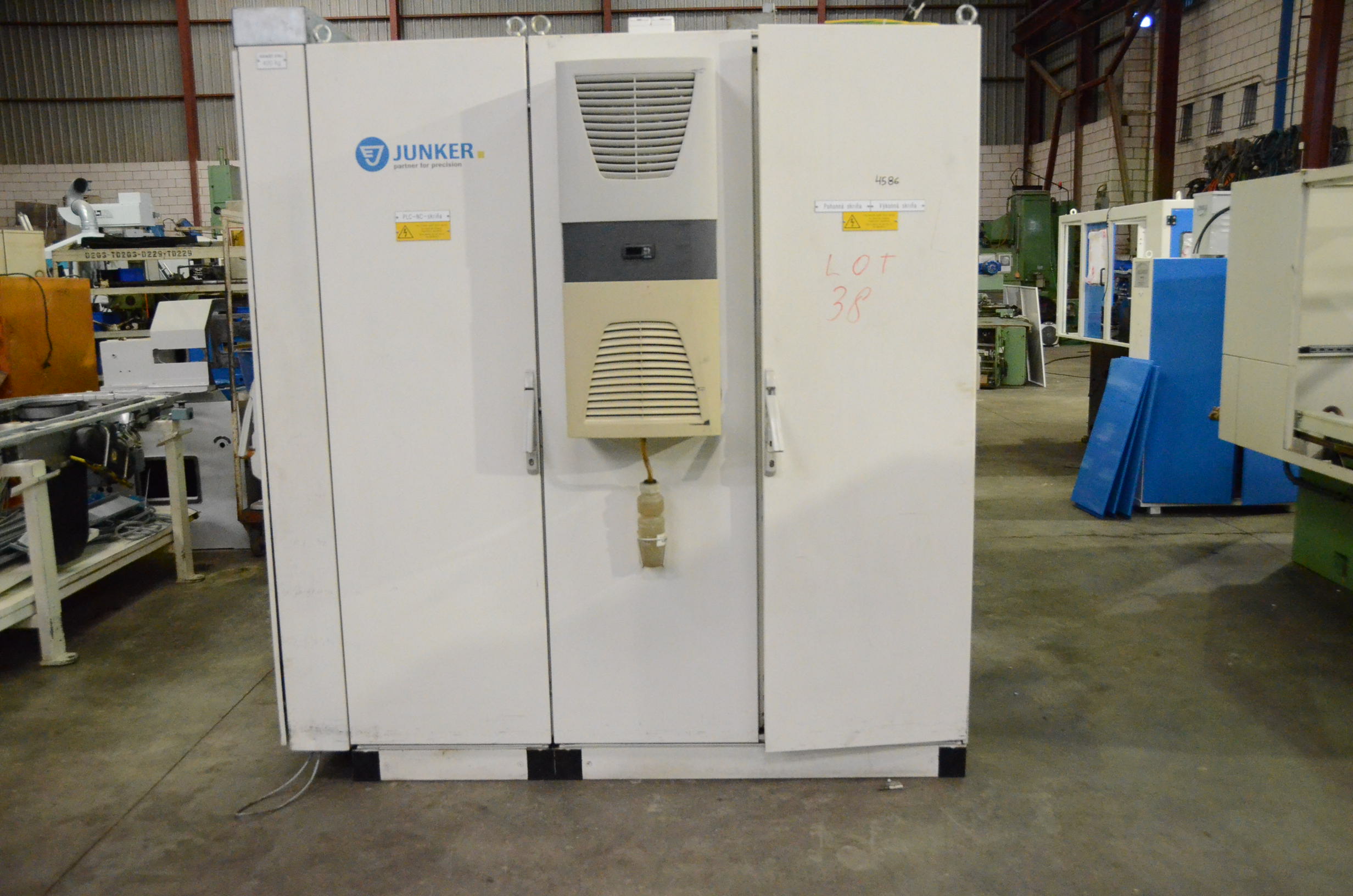 Usado Rectificadora Cilíndrica JUNKER EJ 30 #4586