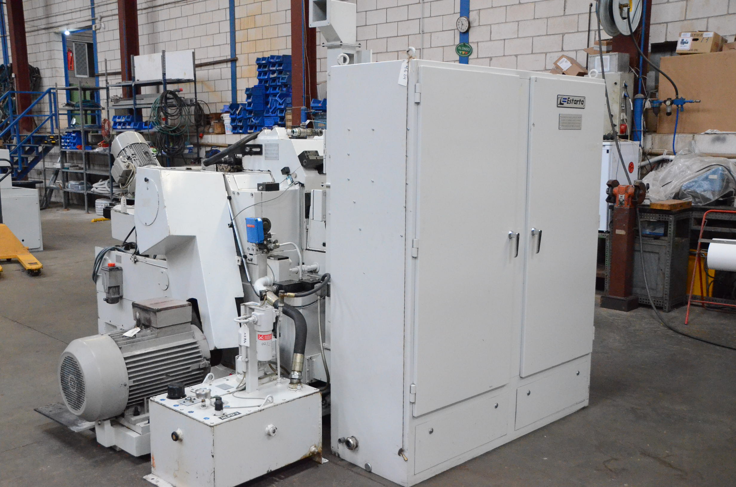 Usado Rectificadora sin centros ESTARTA 323 #4624